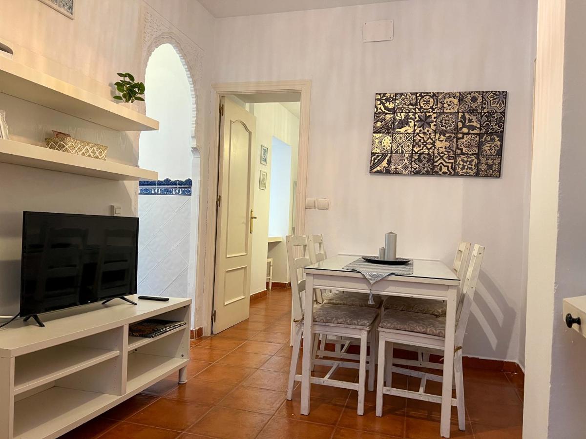 Iyourbasics Lovely Apartment Hinestrosa 23 Free Wifi&Ac Málaga Esterno foto