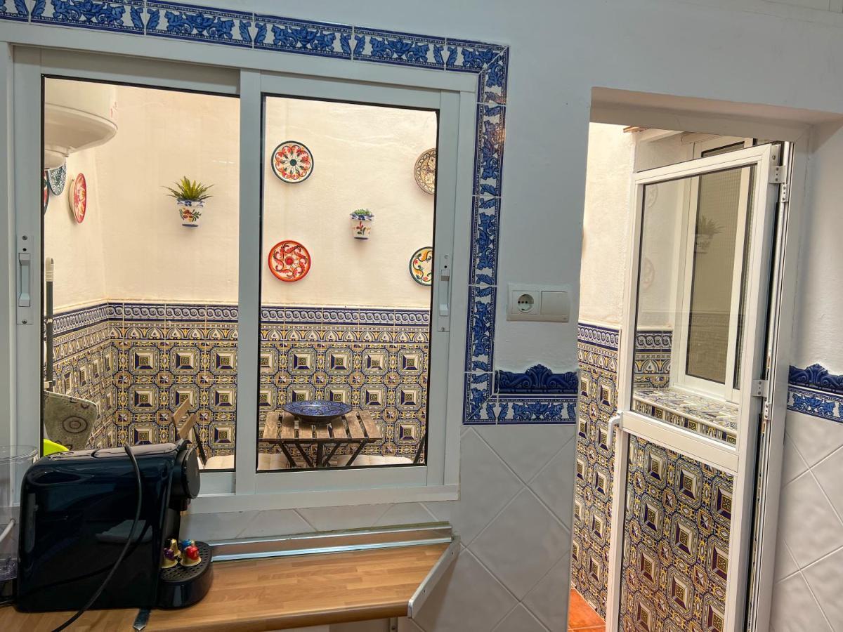 Iyourbasics Lovely Apartment Hinestrosa 23 Free Wifi&Ac Málaga Esterno foto
