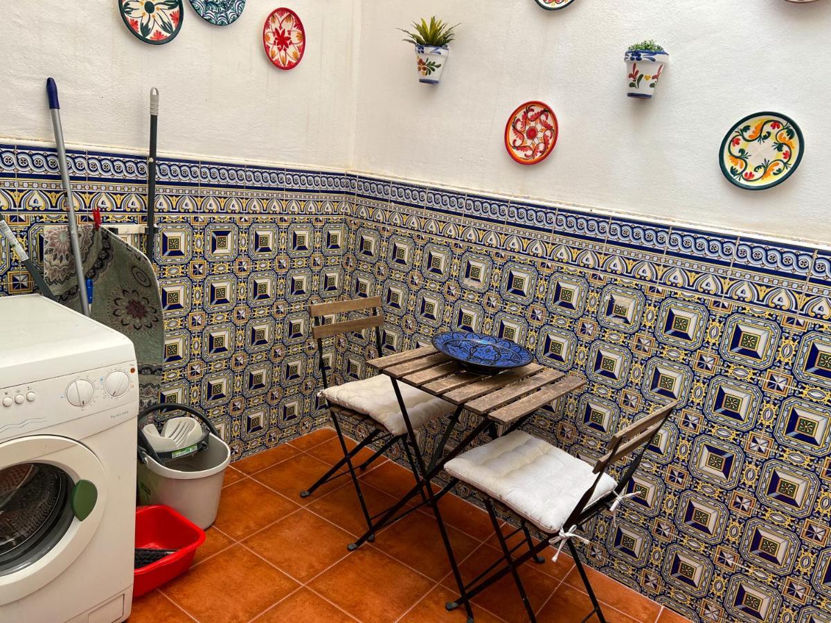 Iyourbasics Lovely Apartment Hinestrosa 23 Free Wifi&Ac Málaga Esterno foto