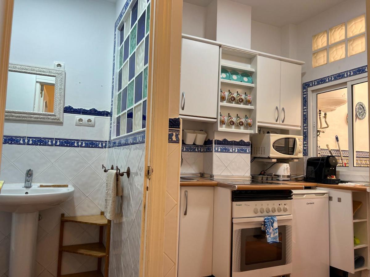 Iyourbasics Lovely Apartment Hinestrosa 23 Free Wifi&Ac Málaga Esterno foto
